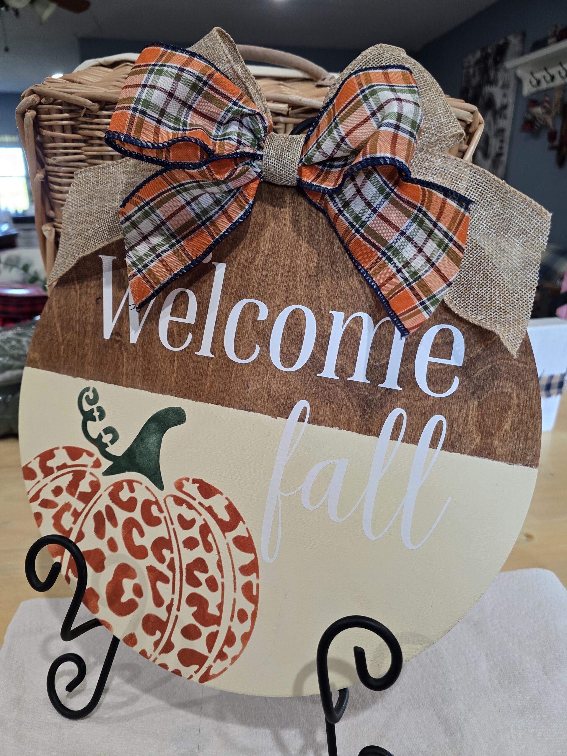 Welcome Fall - 14"